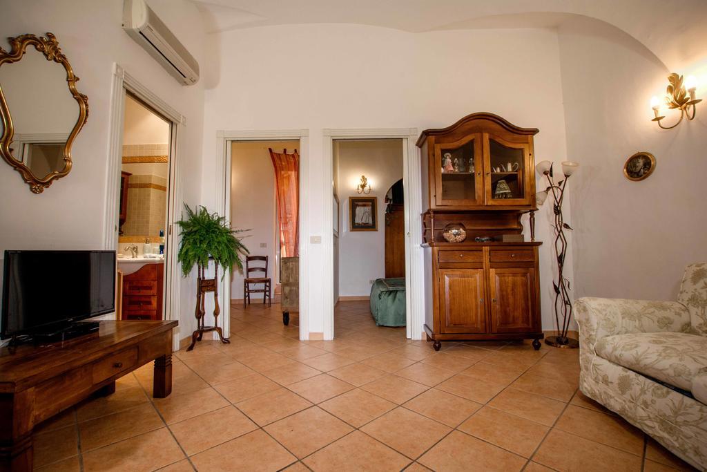 Quattro Cantoni R-home Casa vacanze *