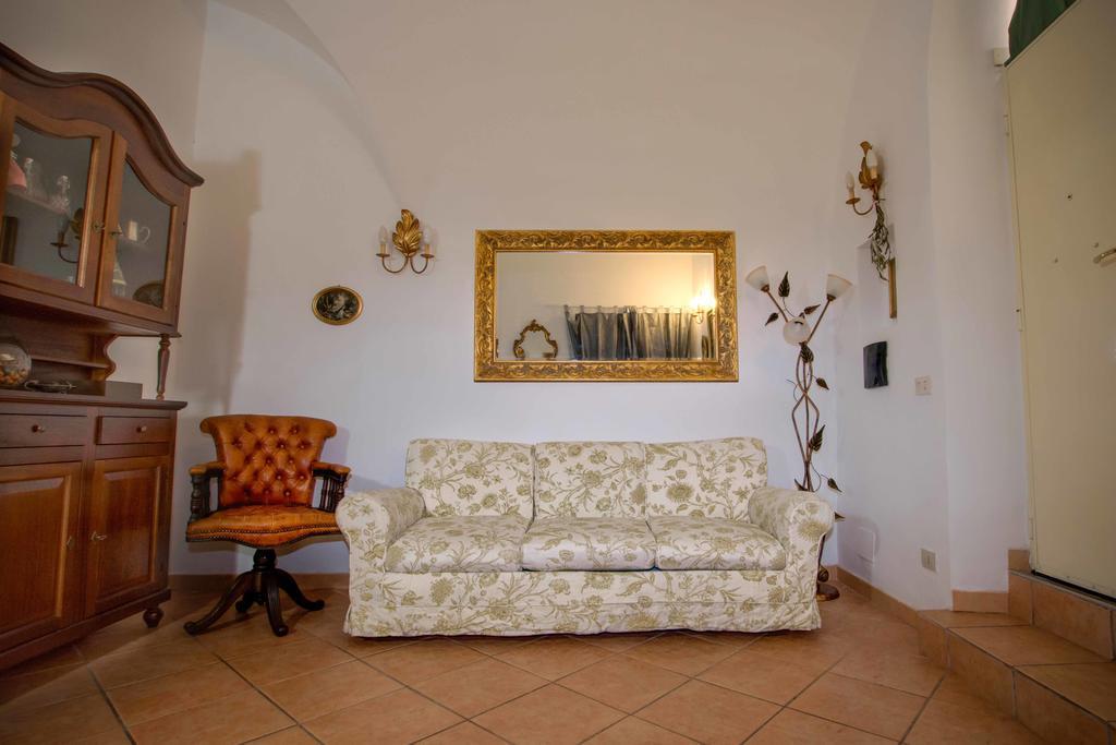 Quattro Cantoni R-home Casa vacanze *