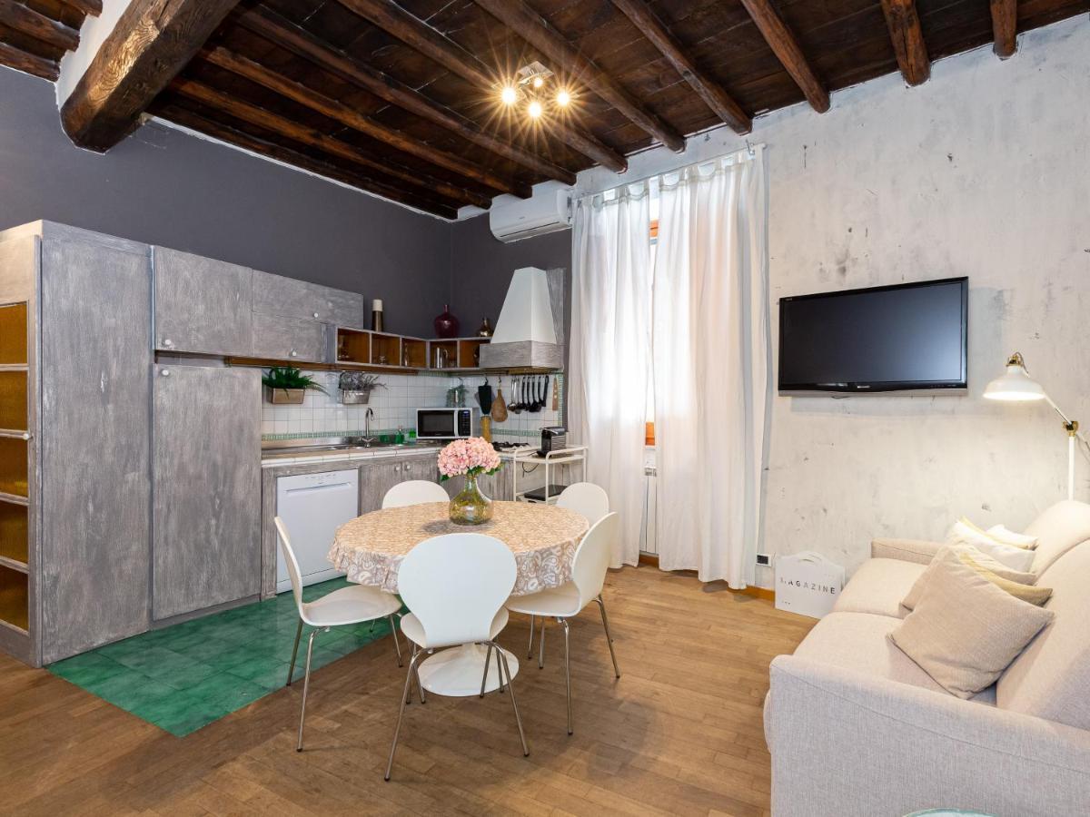 Casa vacanze Quattro Cantoni R-home Roma