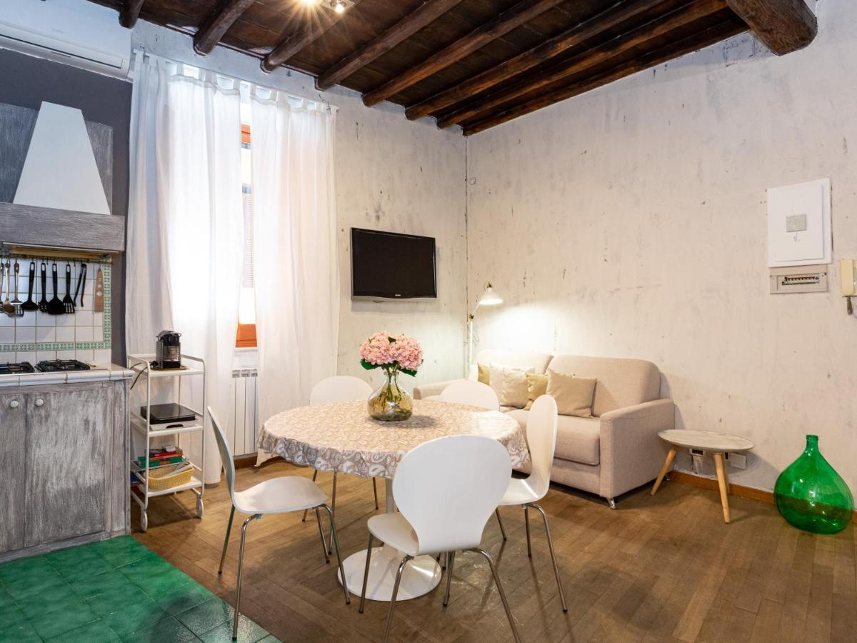 Casa vacanze Quattro Cantoni R-home *